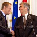 Donald Tusk bei Bundeskanzler Faymann (20110408 0025)